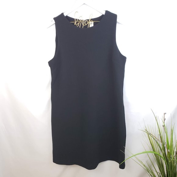 Old Navy Dresses & Skirts - Old Navy Ponte Knit Black Shift Dress Large